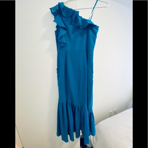 Designer Dress - Picture 2 of 3